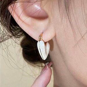 Elegant Gold and Cream Heart Earrings